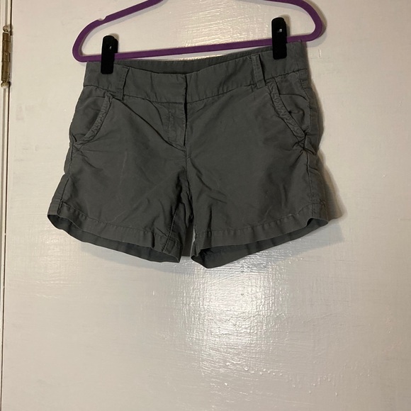 JCREW Short - Picture 1 of 3